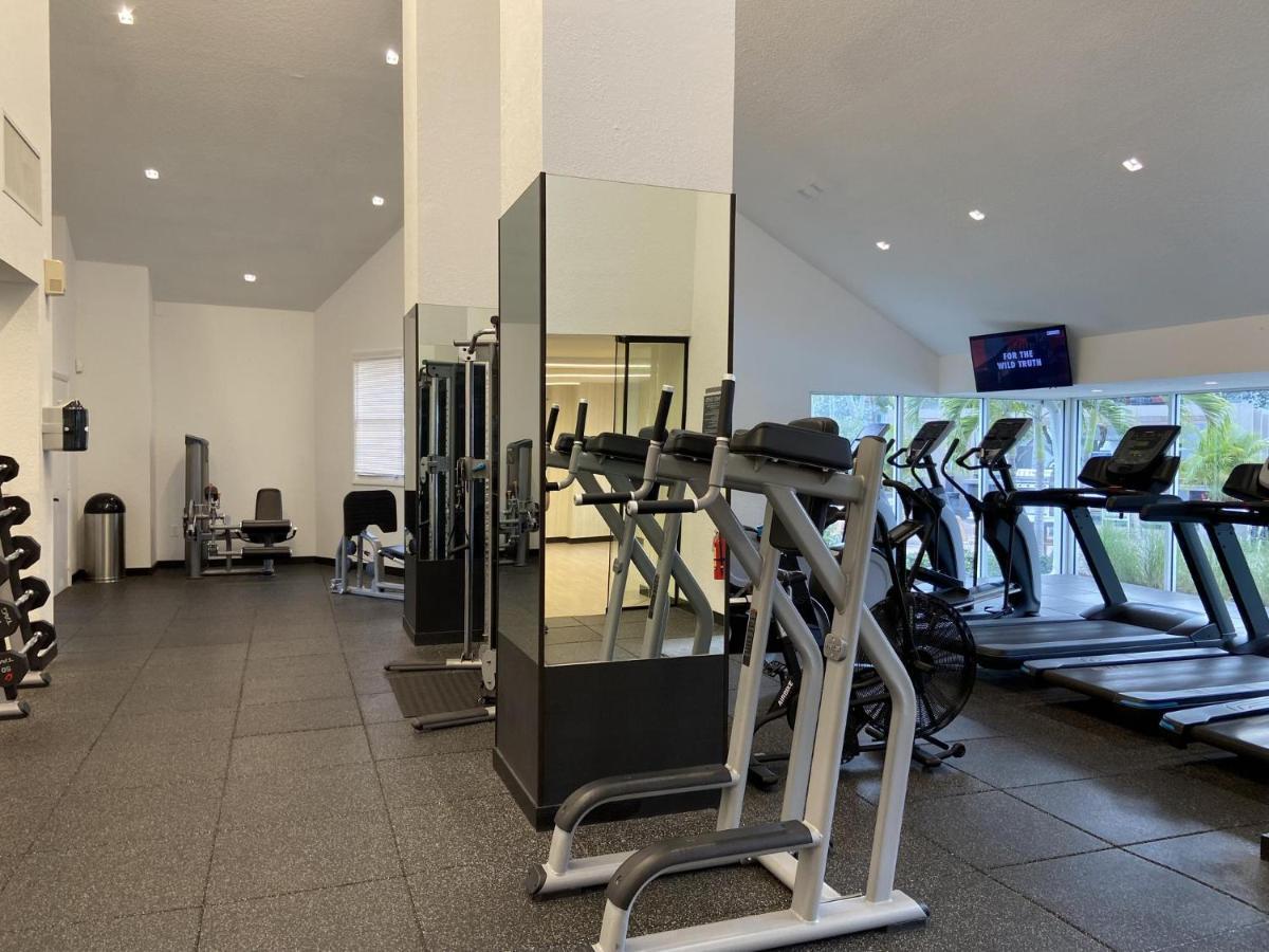 Dharma Home Suites Dania Beach At Sheridan Ocean Club Εξωτερικό φωτογραφία