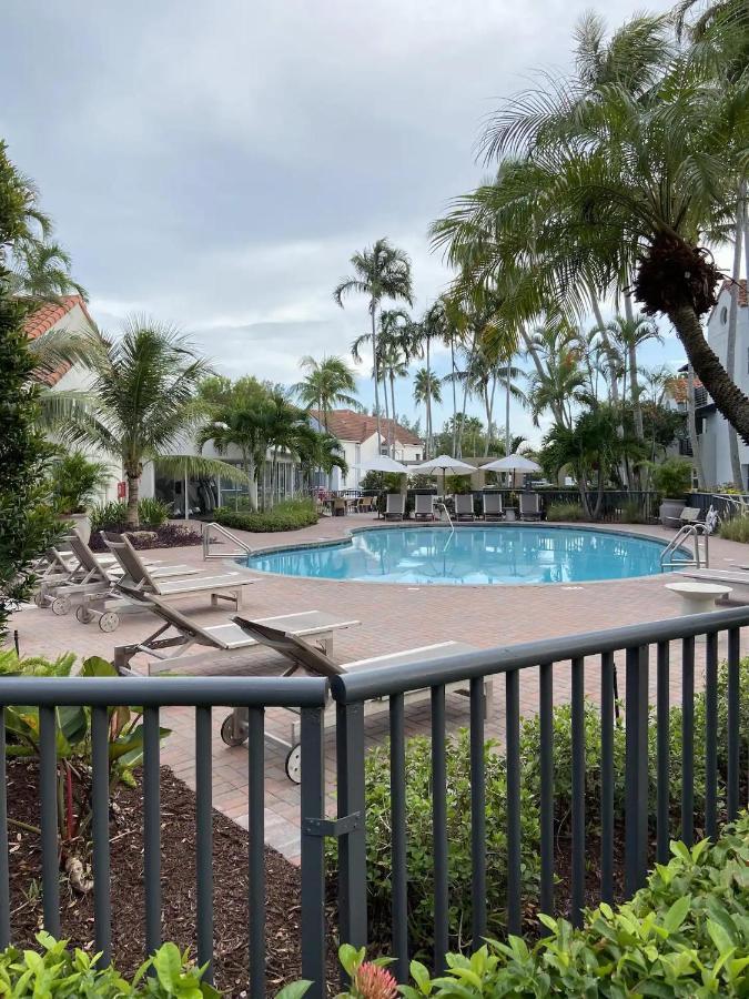 Dharma Home Suites Dania Beach At Sheridan Ocean Club Εξωτερικό φωτογραφία