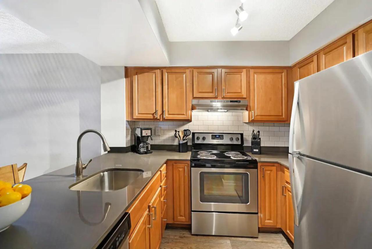 Dharma Home Suites Dania Beach At Sheridan Ocean Club Εξωτερικό φωτογραφία