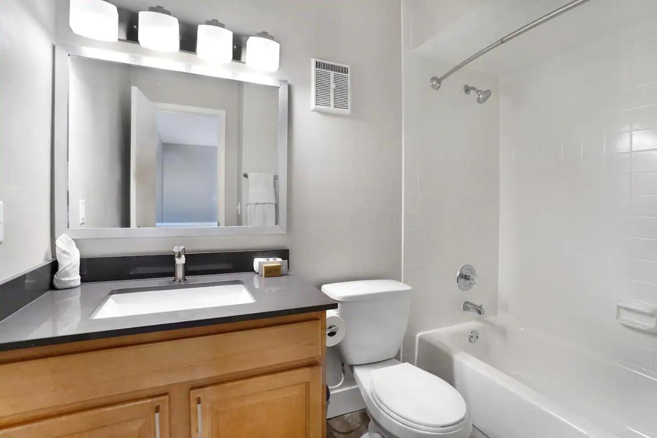 Dharma Home Suites Dania Beach At Sheridan Ocean Club Εξωτερικό φωτογραφία